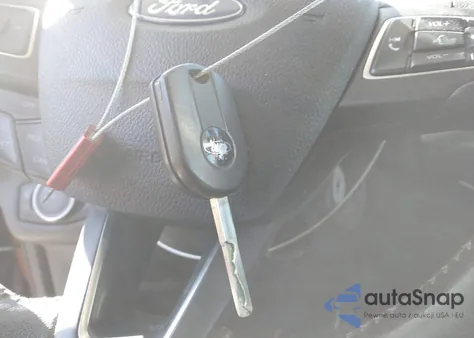 2017 Ford Escape Se z USA, uszkodzony, nr VIN 1FMCU0G9XHUA38552